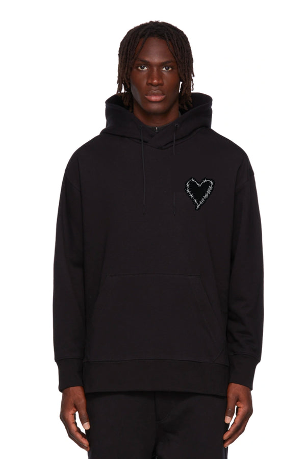 SUDADERA CLÁSICA CON CAPUCHA Y BOLSILLO BORDADO CORAZÓN BARB