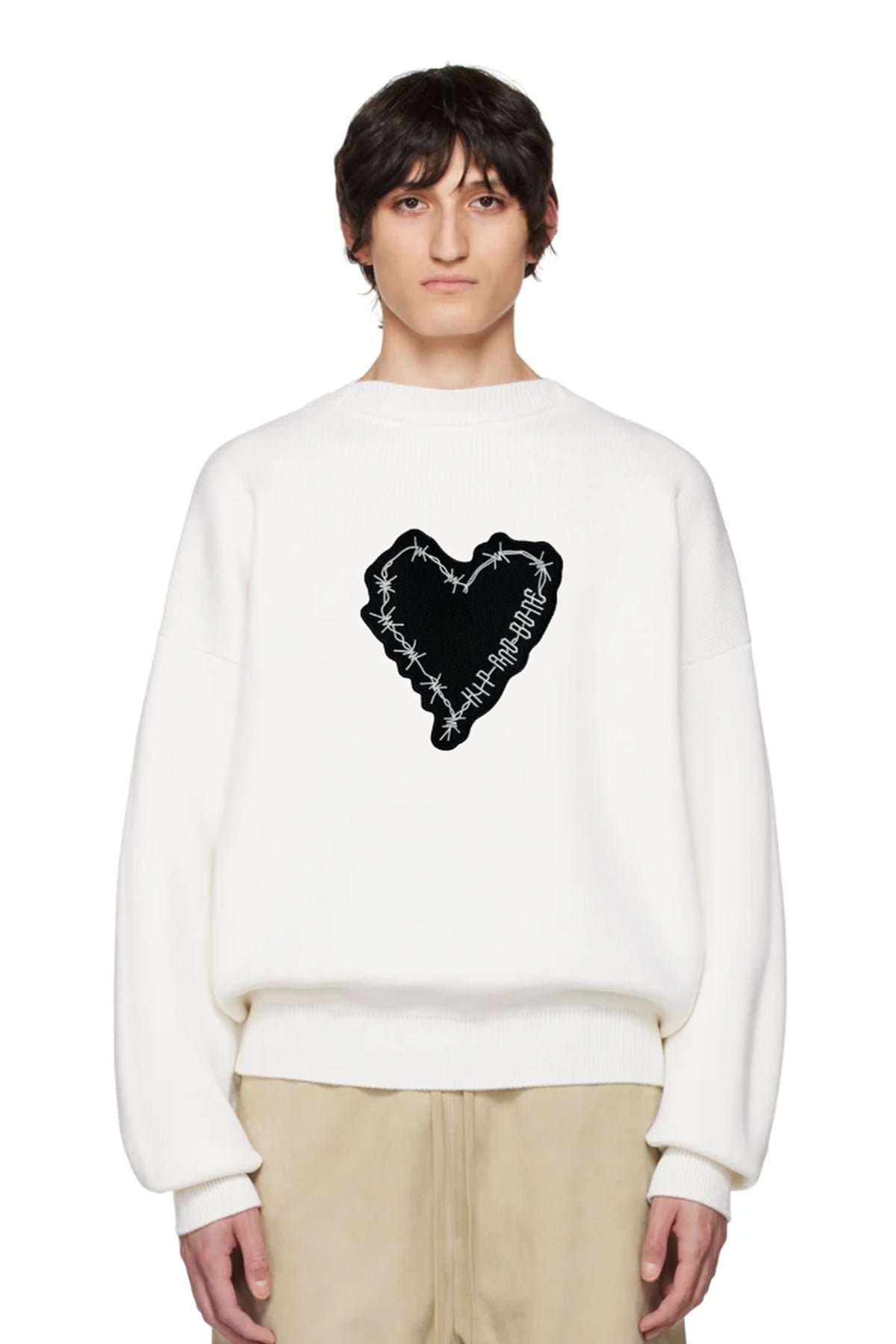 BARBED HEART PATCH CLASSIC CREWNECK