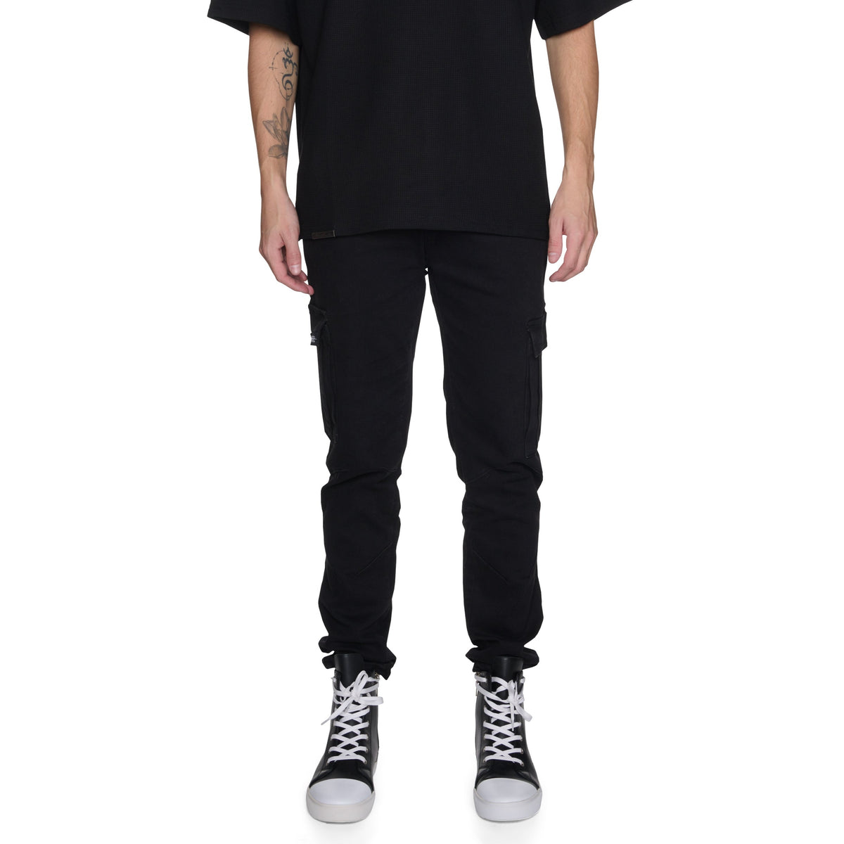 HB PANTALÓN VAQUERO CLÁSICO CARGO NEGRO