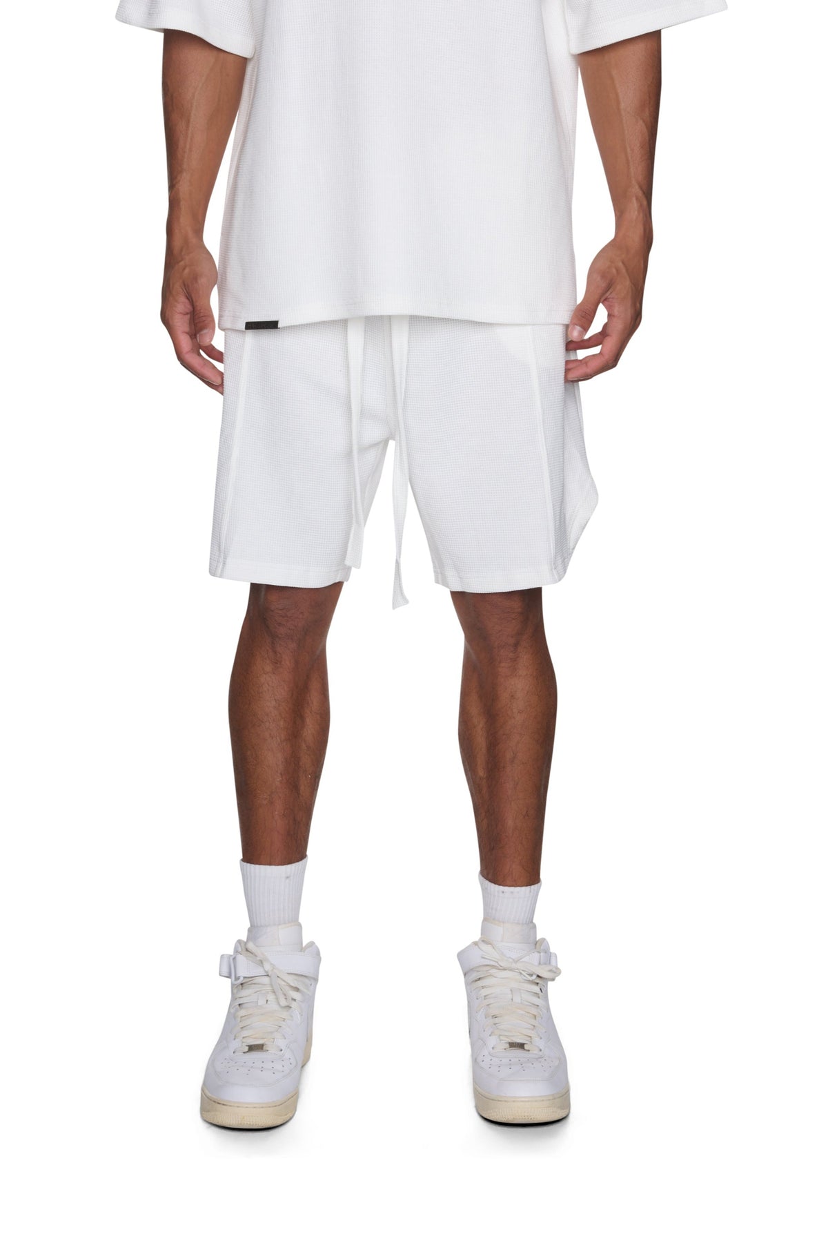 PANTALONES CORTOS CON LOGOTIPO MONOGRAM DE WAFFLE